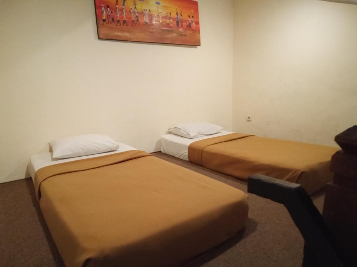 Hotel Puri Dibia Kuta 庫塔 外观 照片